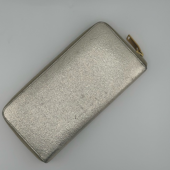 Saint Laurent Metallic Calfskin Continental Zip Around Wallet - Picture 8 of 9